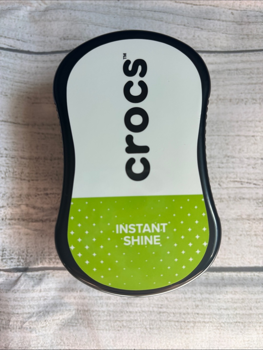 CROCS Instant Shine Shoe Care Kit - Black & Green